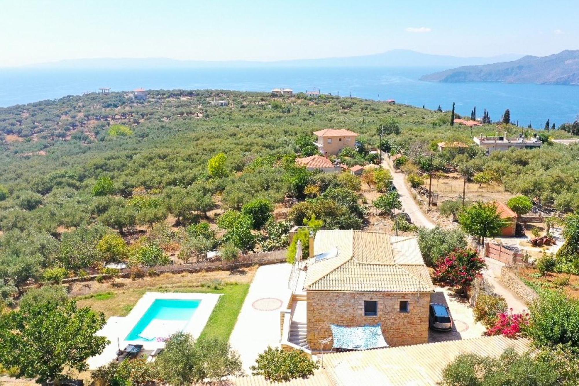 Villa Eleni - Private Pool Bliss Near Kardamili Proástion エクステリア 写真