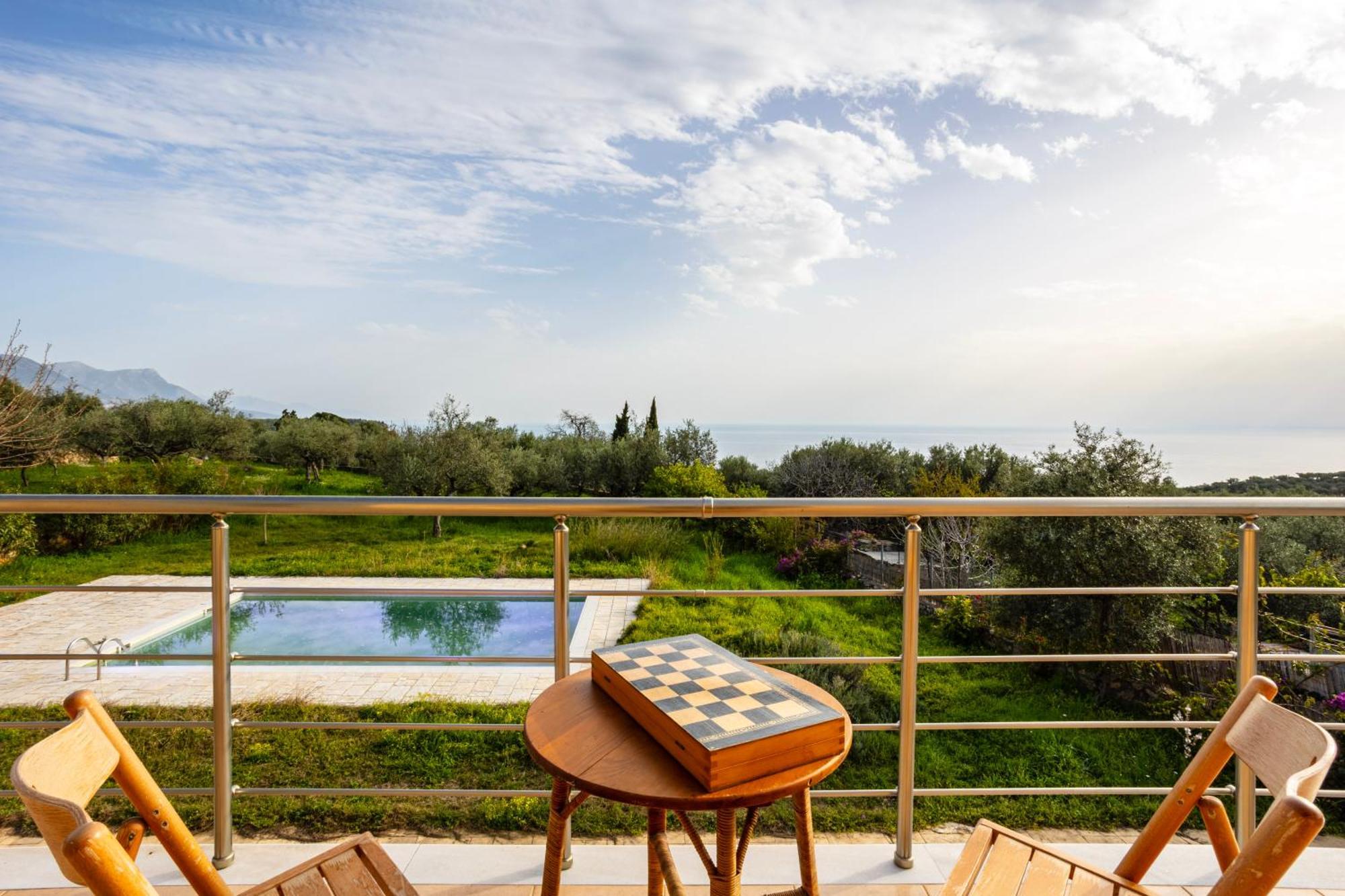Villa Eleni - Private Pool Bliss Near Kardamili Proástion エクステリア 写真